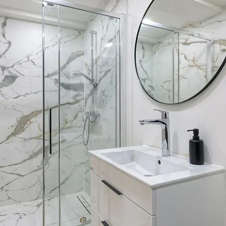 Апартаменты Exclusive Amsterdam Stay Modern Luxury & Comfort *